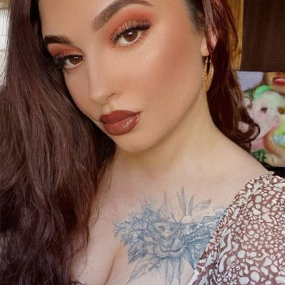 Meet your Posher, Alana